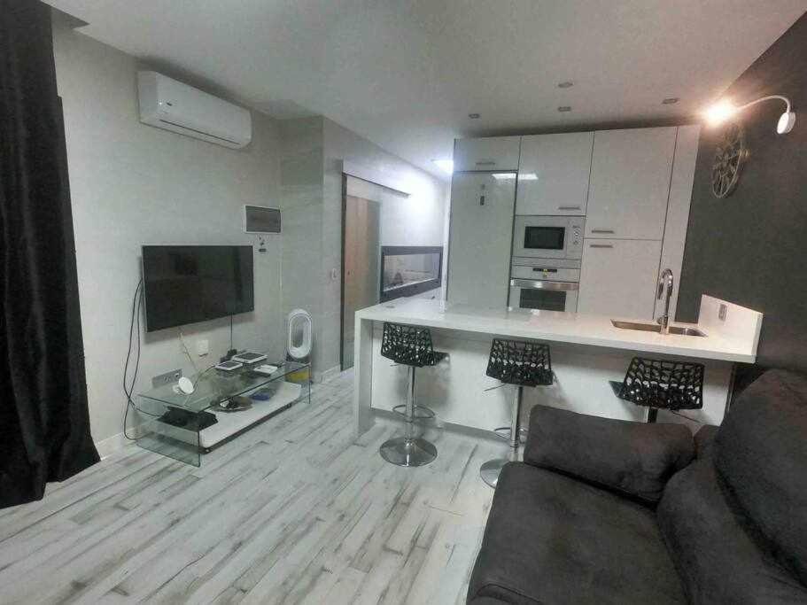 Apartamento Con Diseno Moderno Y Piscina تاوريتو المظهر الخارجي الصورة